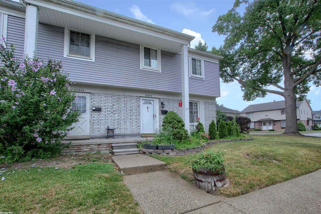 38343 Carolon Blvd - Photo 1