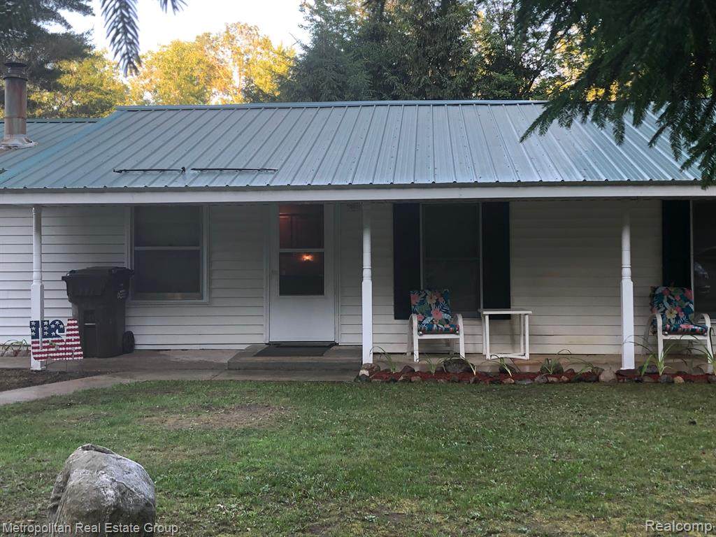 7676 Popple Lane - Photo 1