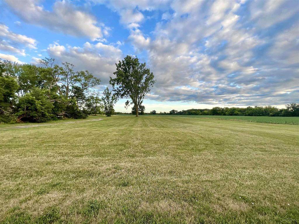 Tittabawassee Rd - Photo 1