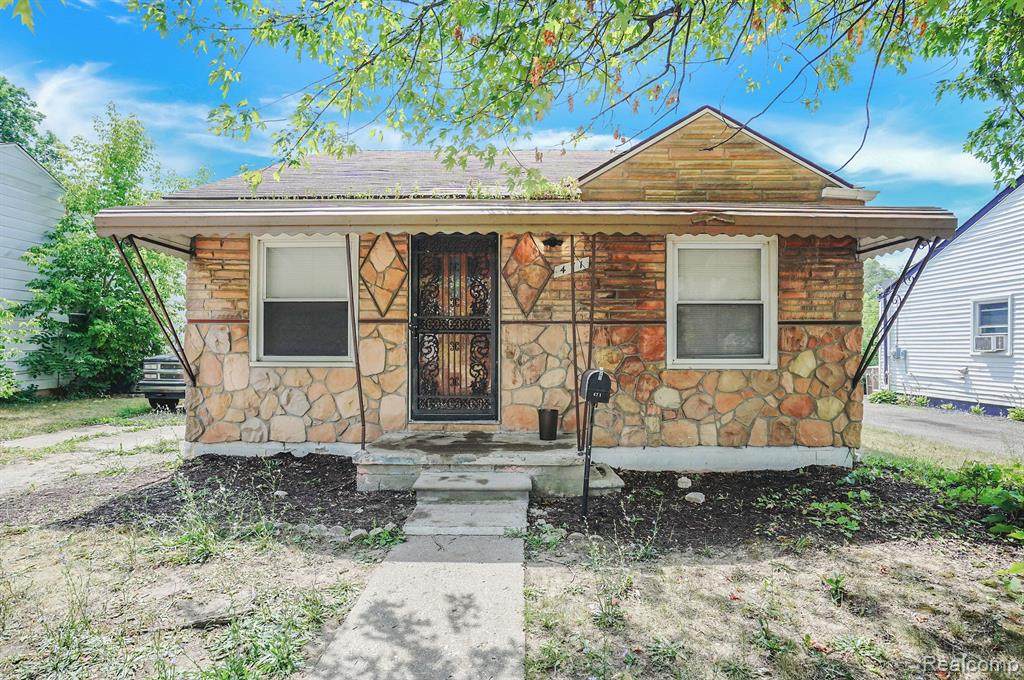 471 Montana Avenue - Photo 1