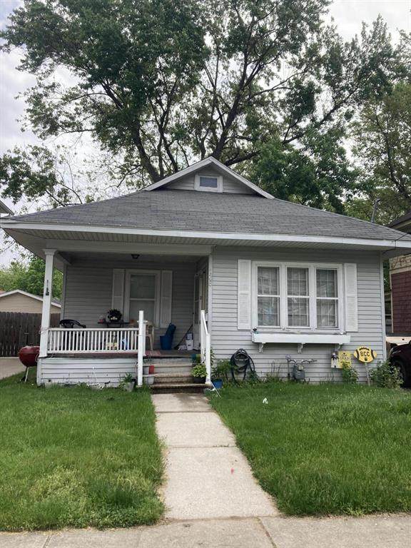 136 Mckinley Avenue - Photo 1
