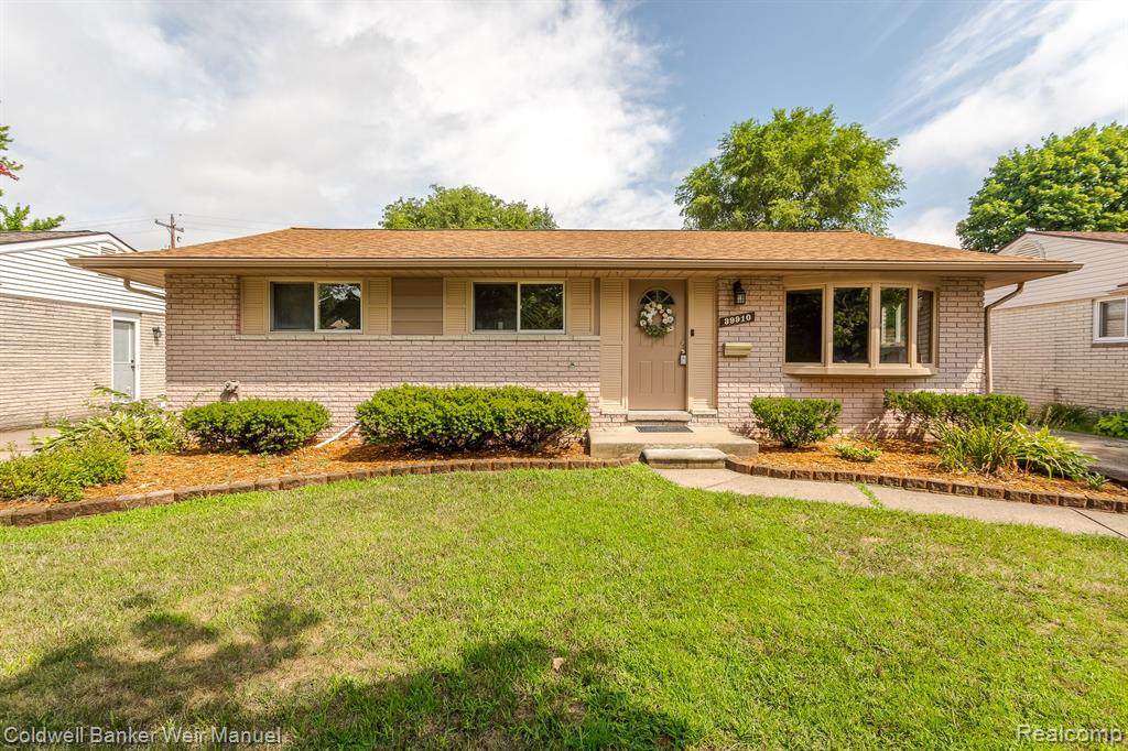 39910 Hillary Drive - Photo 1
