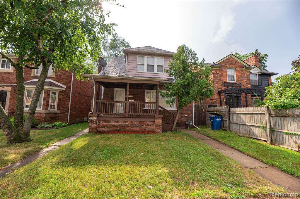 18701 Cherrylawn Street - Photo 1