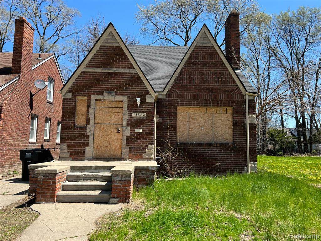 15880 Manor Street - Photo 1