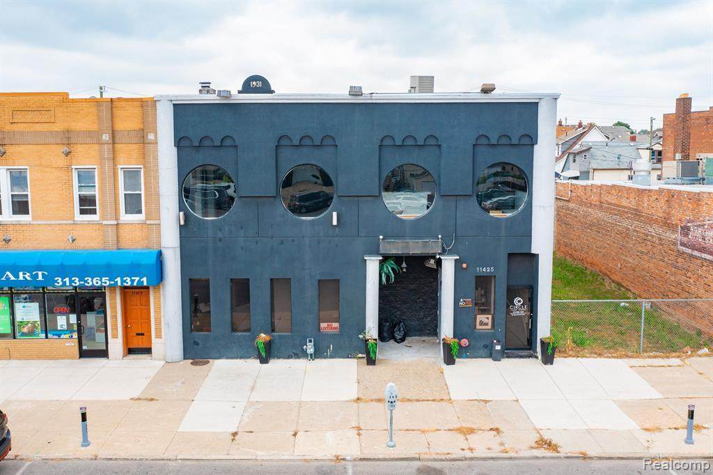 11425 Joseph Campau Street - Photo 1