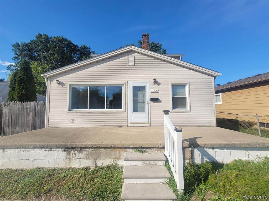 21923 Grand Lake Street - Photo 1