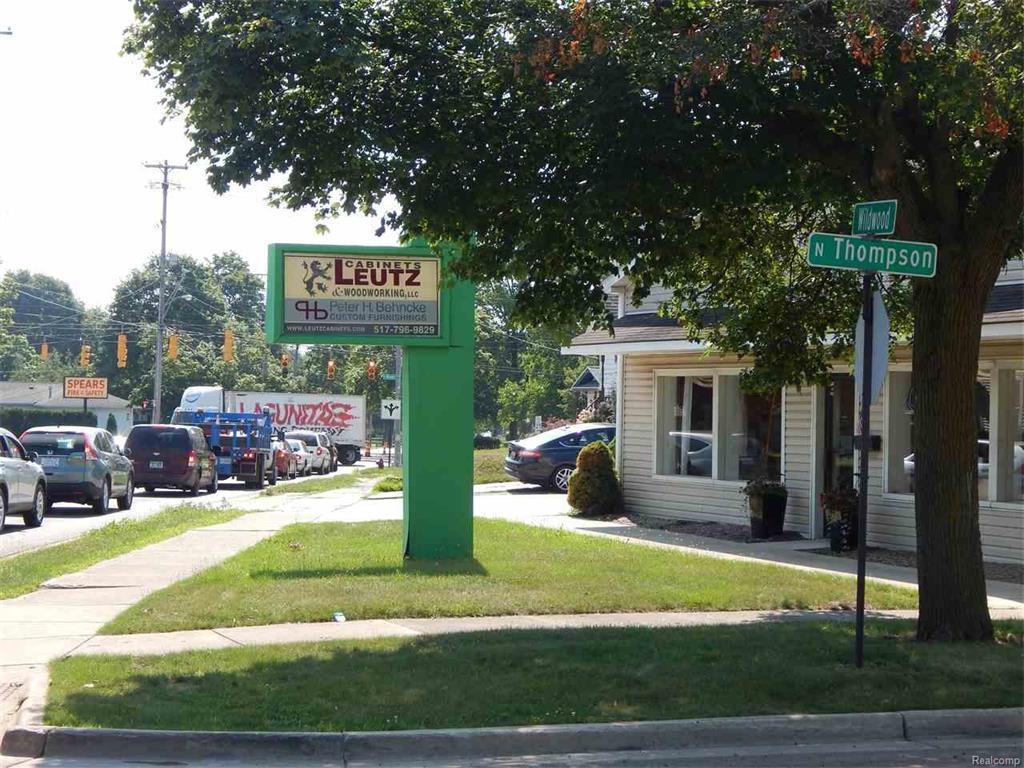1215 Wildwood Ave - Photo 1