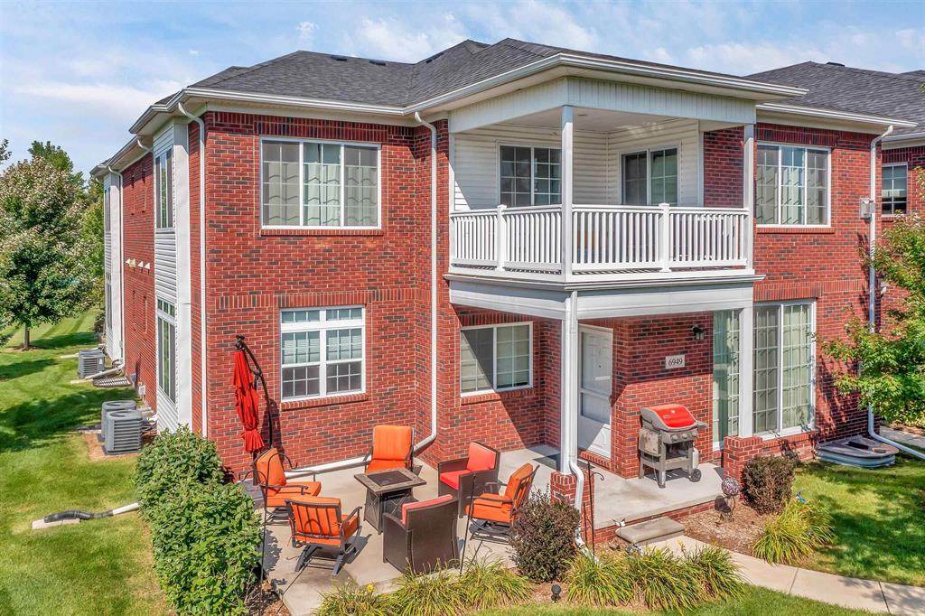 6949 Boulder Pointe Dr - Photo 1