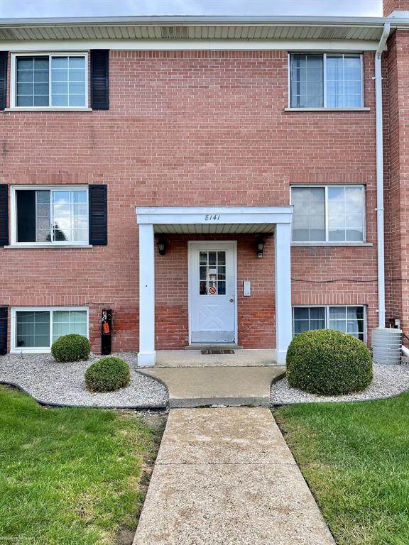 8141 Denwood - Photo 1