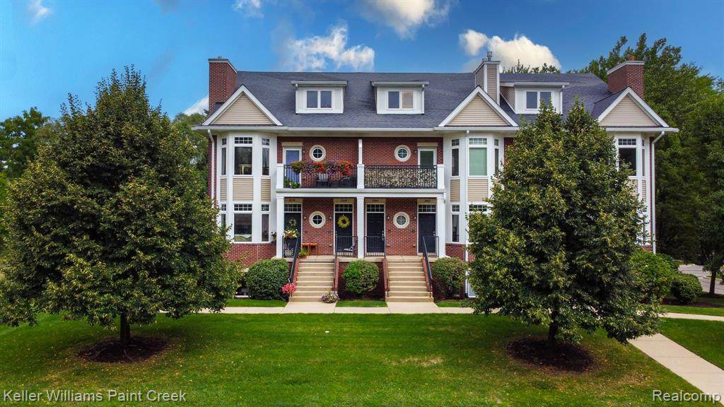 2064 Central Park Drive - Photo 1