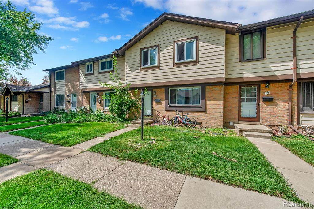 8401 18 MILE Road - Photo 1
