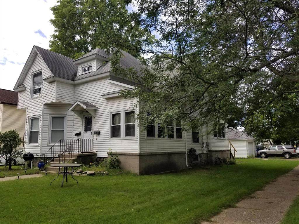 123 Division Avenue - Photo 1