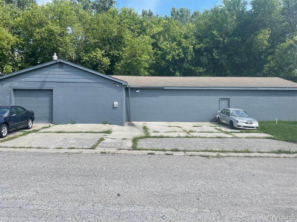 519 Robinson Street - Photo 1