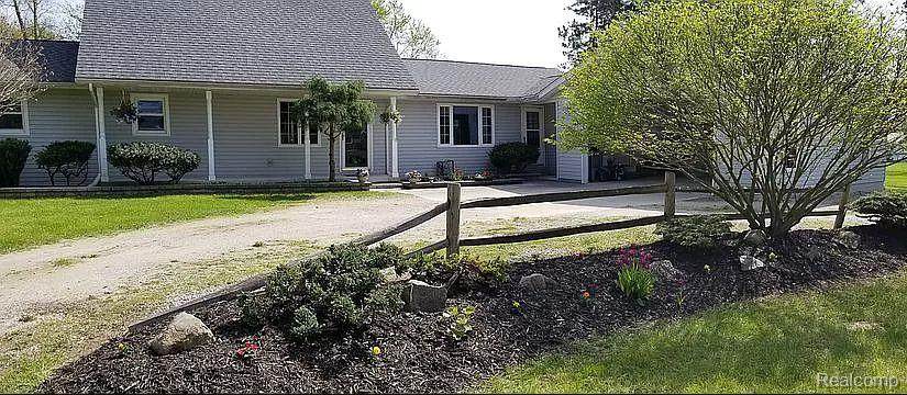 13305 Snell Road - Photo 1