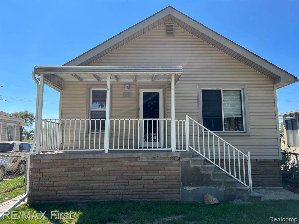 40 Glenwood Street - Photo 1