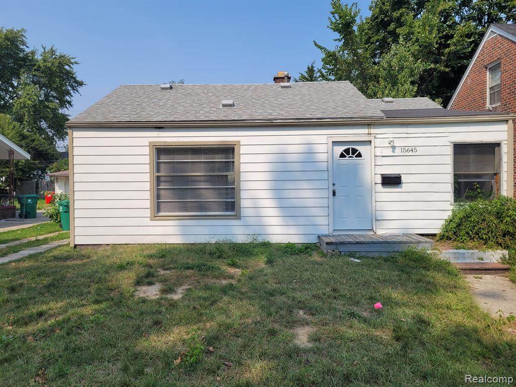 15645 Semrau Avenue - Photo 1