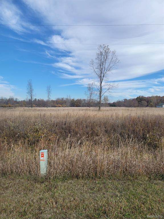 000 Tibbets Road - Photo 1