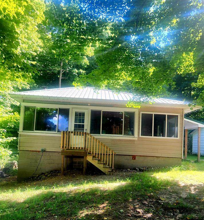 11157 Blodgett Road - Photo 1