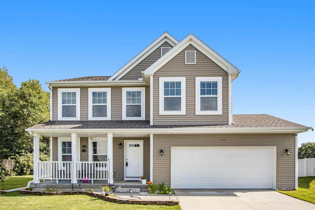 10132 Castle Creek Circle - Photo 1