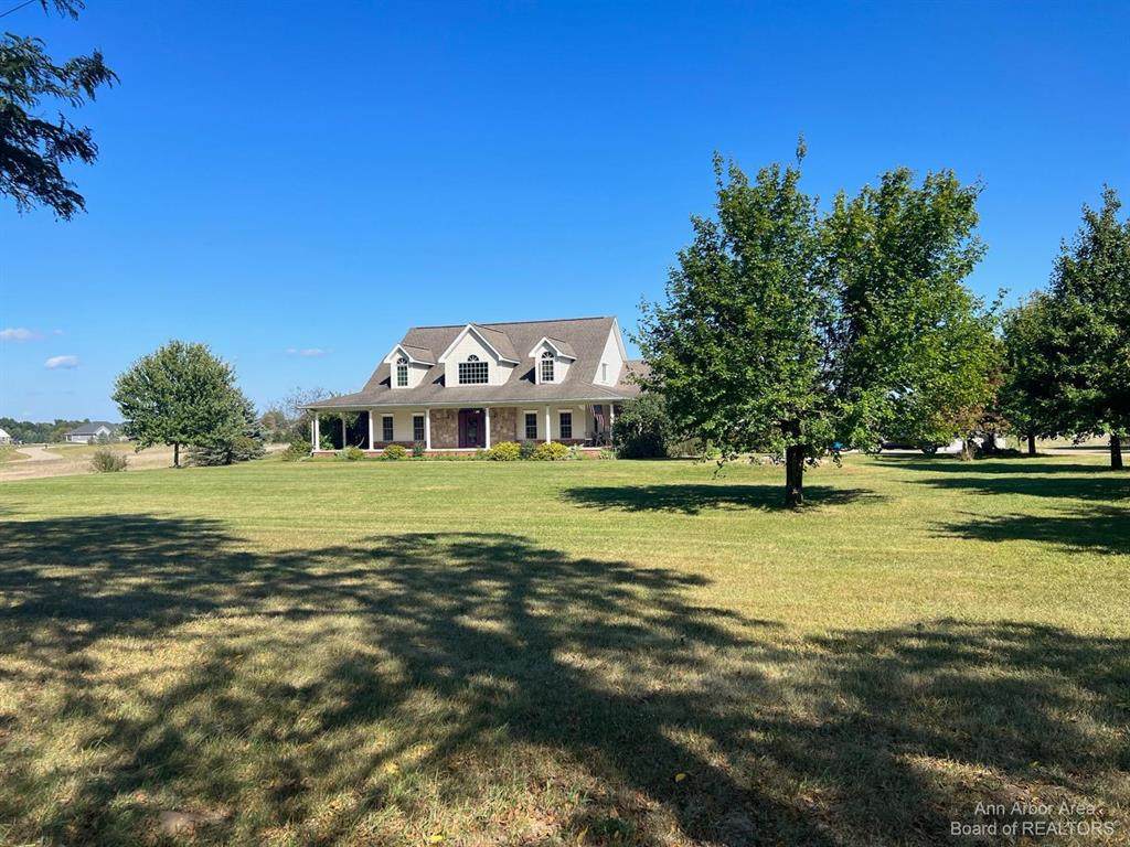 8715 Sharon Hollow Road - Photo 1
