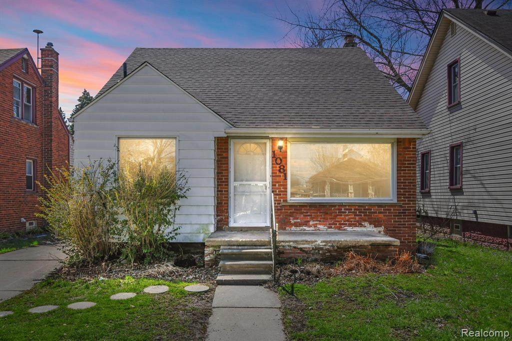 1081 Lincoln Avenue - Photo 1