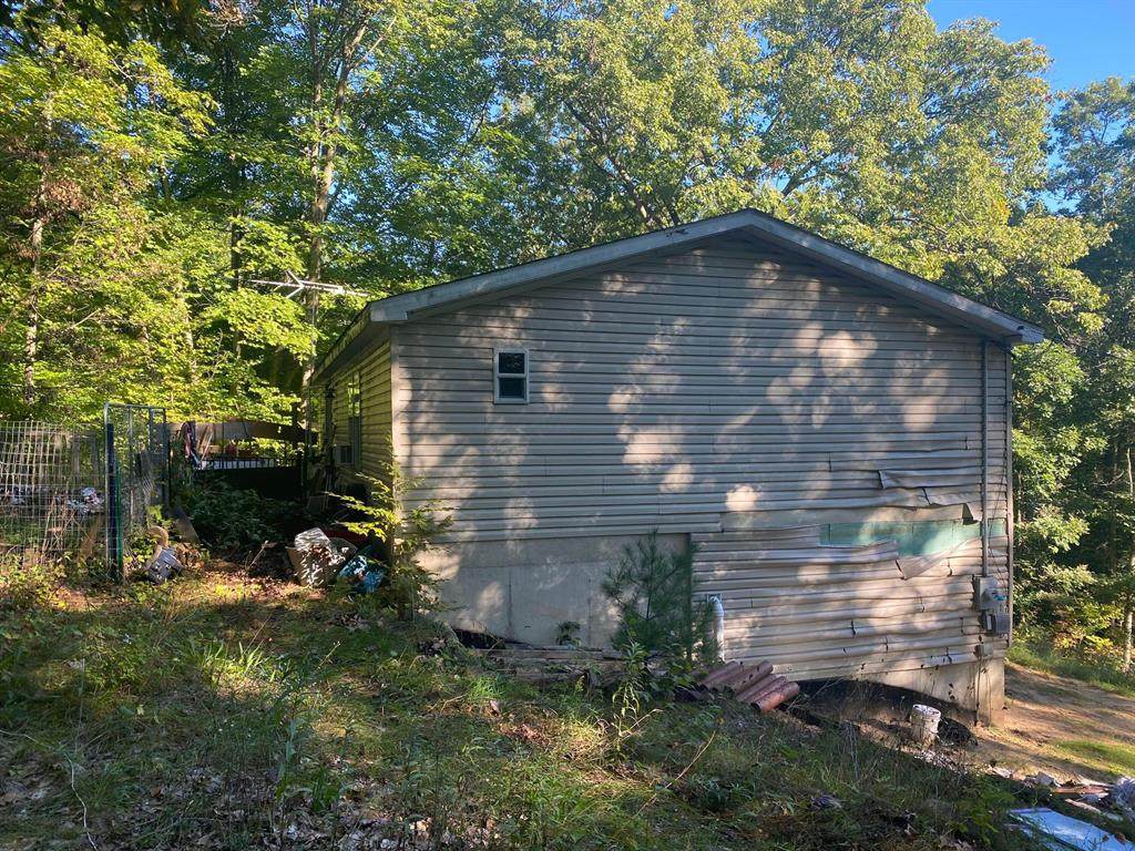 6718 Schmeid Road - Photo 1