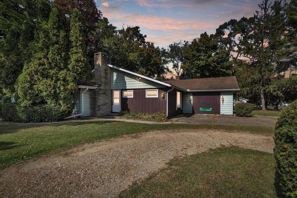 3538 Gordon Drive - Photo 1