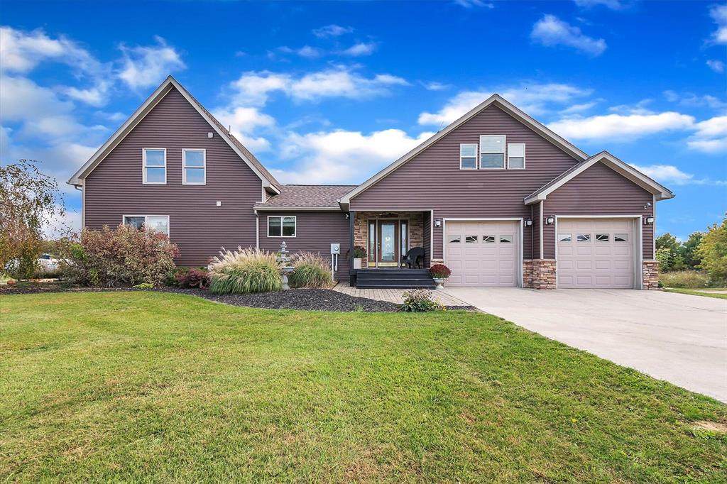 10044 Hillman Road - Photo 1