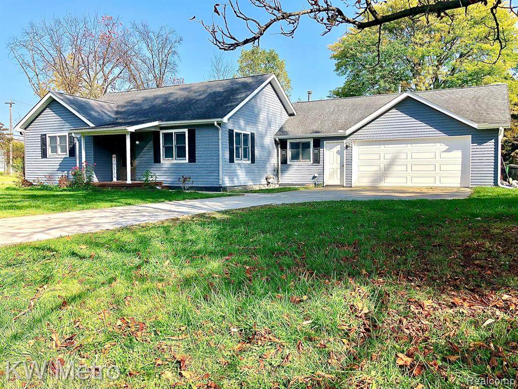 39450 Elmite Street - Photo 1