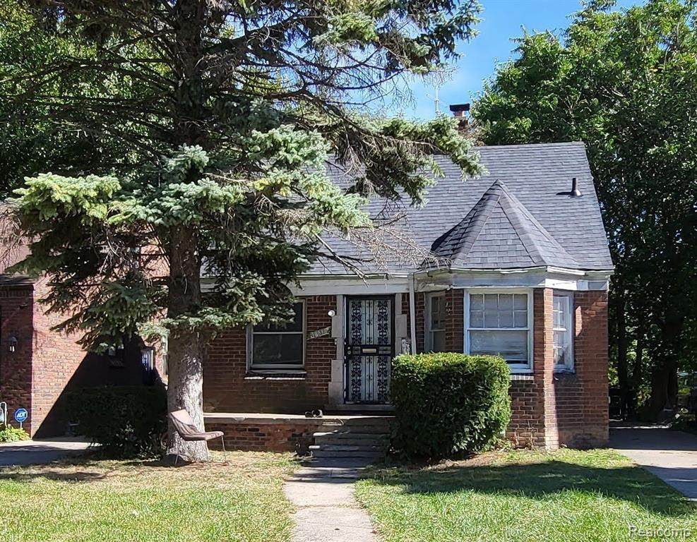 17818 Bradford Street - Photo 1