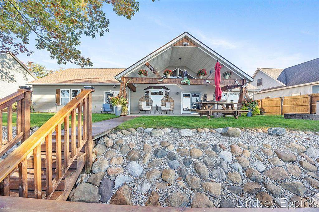22779 Lake Drive - Photo 1