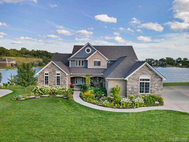 1320 Glass Lake Circle - Photo 1