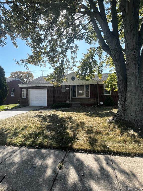 18030 Rosetta Avenue - Photo 1