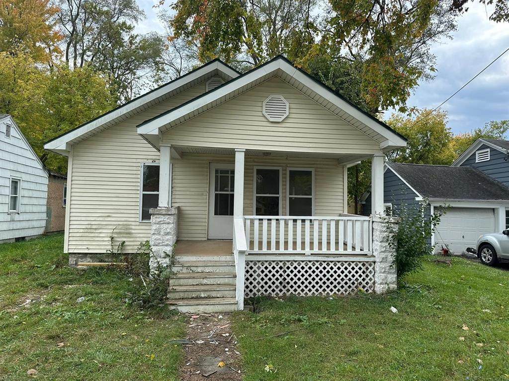 3938 Lamson - Photo 1
