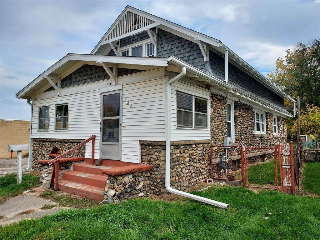 525 Capital Avenue - Photo 1