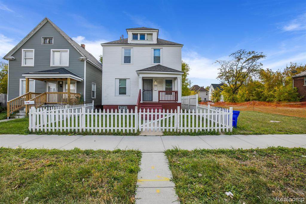 300 Euclid Street - Photo 1