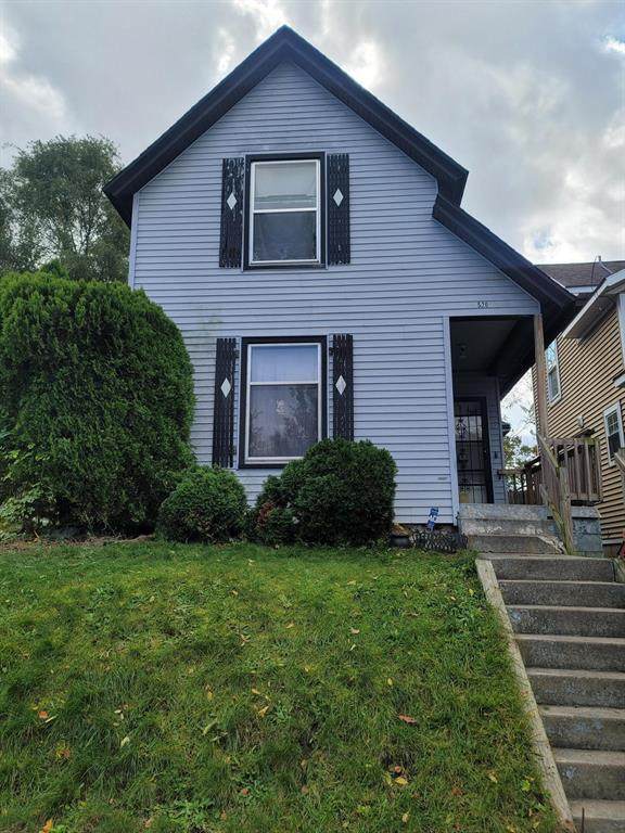 520 Woodlawn Street - Photo 1