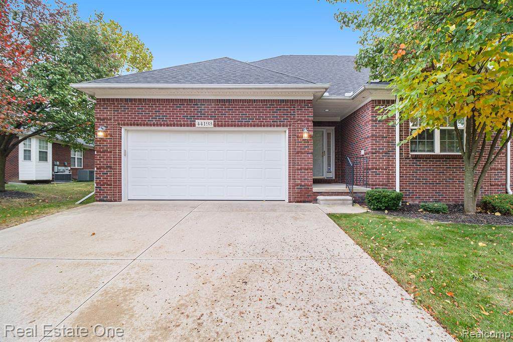 44193 Orion Drive - Photo 1