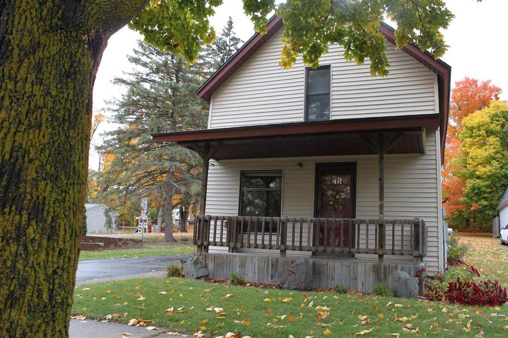 619 Main - Photo 1