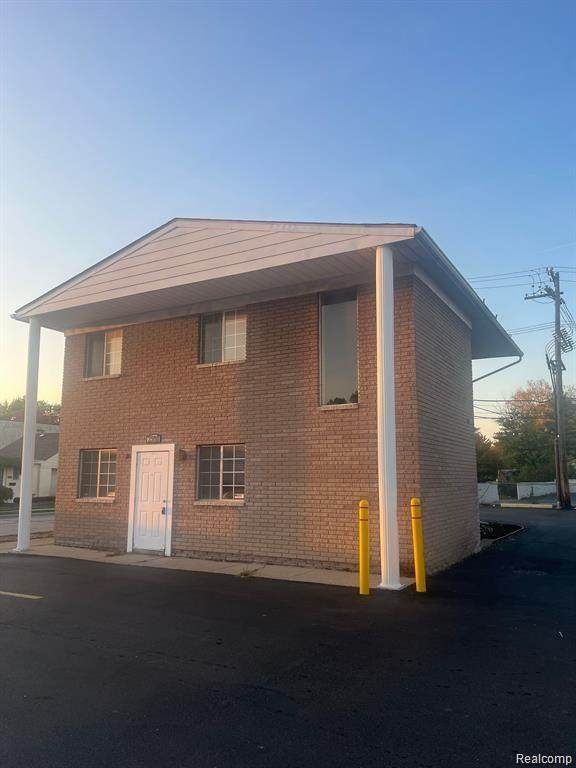 2998 11 MILE Road - Photo 1