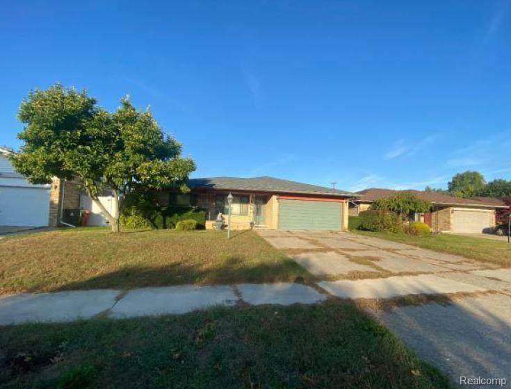25785 Berkshire Street - Photo 1