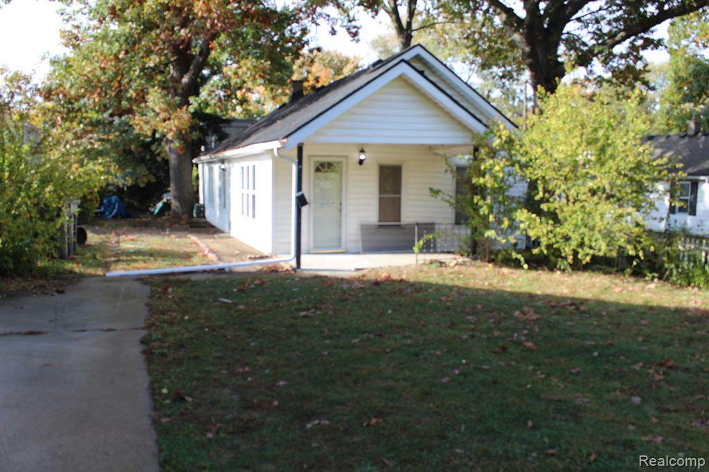18033 Hanna Street - Photo 1