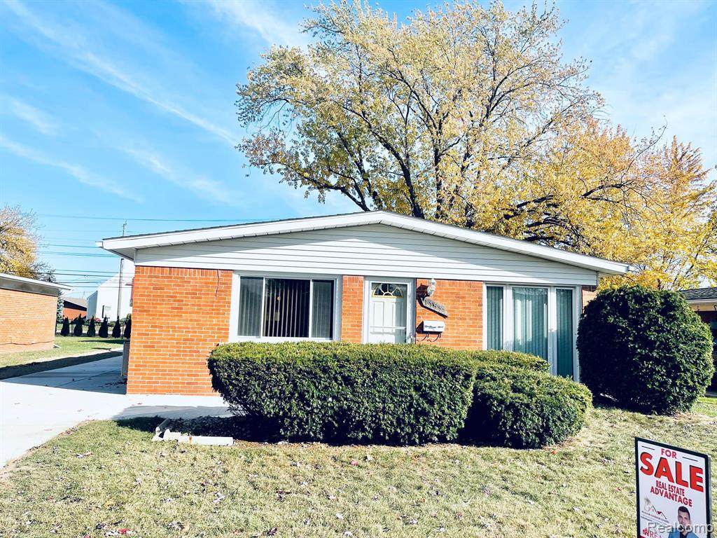 1755 Dulong Avenue - Photo 1