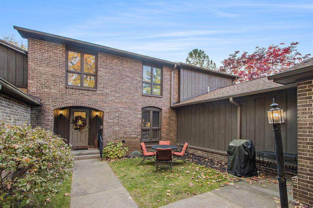 3616 Woodcliff Drive - Photo 1