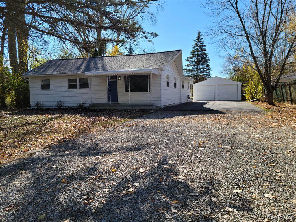 15901 Huron River Drive - Photo 1