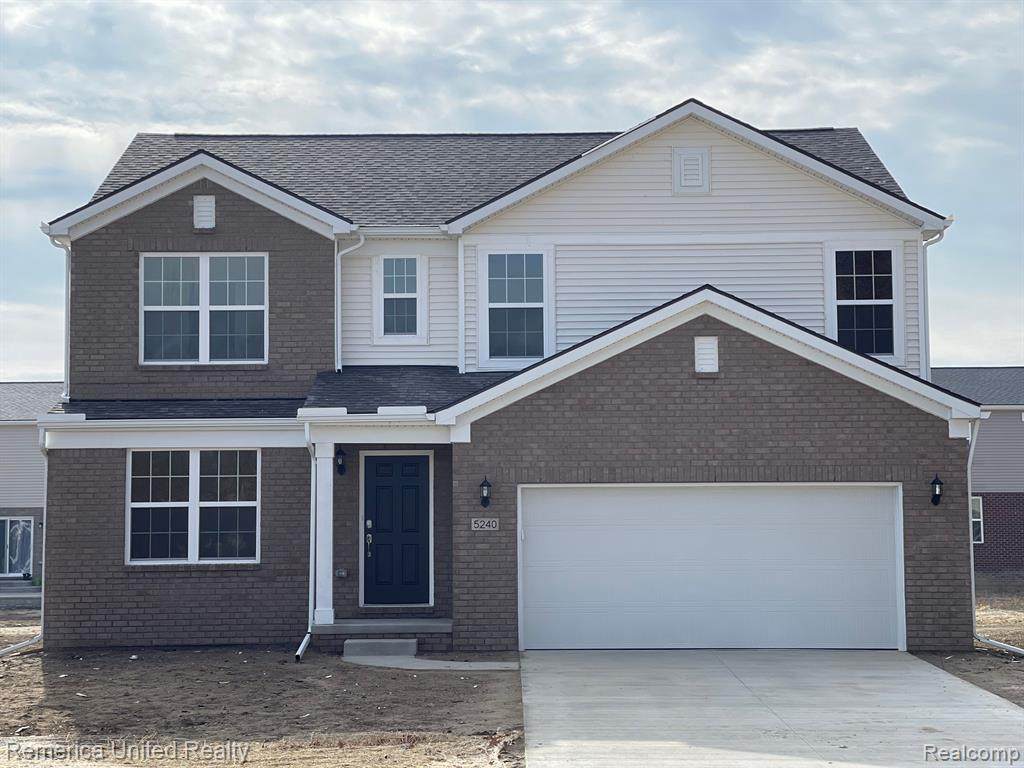 5240 Woods Drive - Photo 1