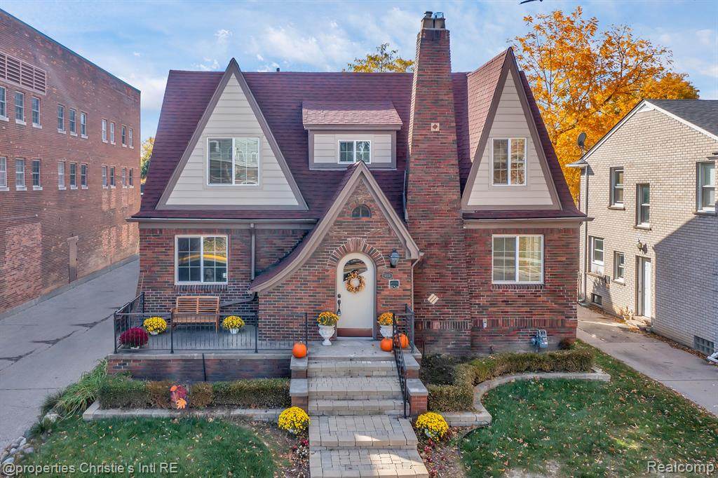 159 Mckinley Avenue - Photo 1