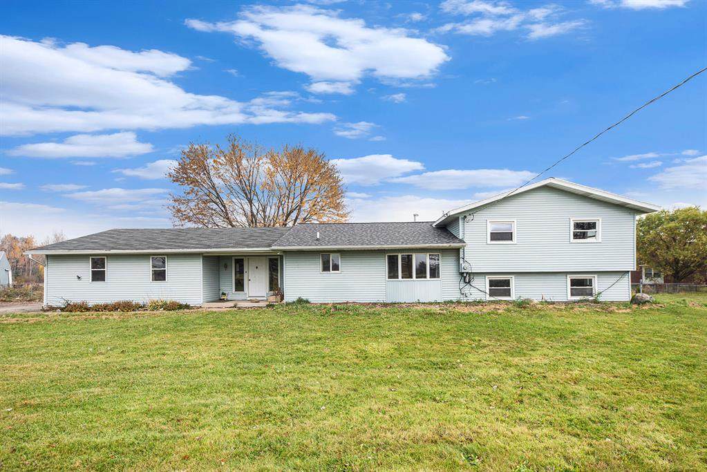 11730 Stout Avenue - Photo 1