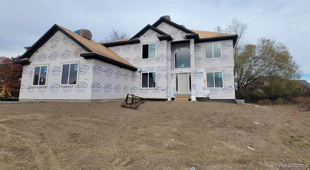 18764 Meloche Drive - Photo 1