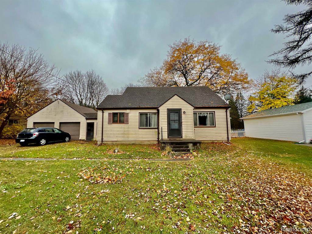 3441 Grand Blanc Road - Photo 1